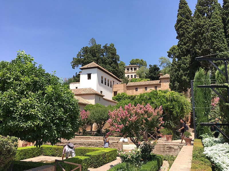 File:Generalife Gardens, Granada (Spain).jpg