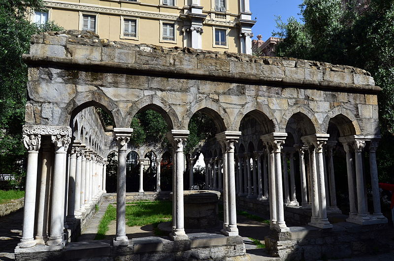 File:Genova-chiostro di Sant'Andrea (2014)-2.jpg