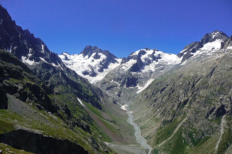 File:Glacier du Chardon et les Rouies - Massif des Ecrins.jpg