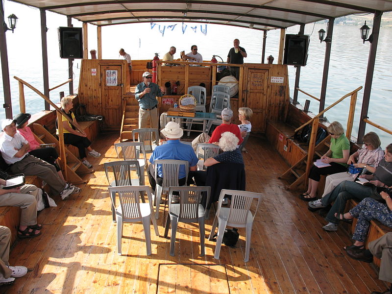 File:Group on Jesus Boat 0855 (507811964).jpg