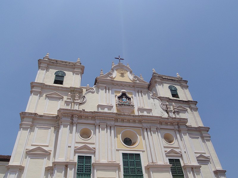 File:Holy Spirit Church. Margao. Goa. India. Церковь Святого Духа. Маргао. Гоа. Индия - panoramio.jpg
