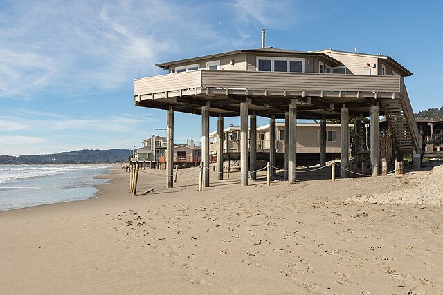 House on stilts in Stinson Beach