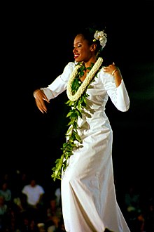 danseuse en robe blanche