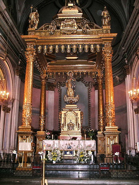 File:Iglesia de Linares de Mora.jpg