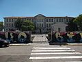 O Instituto de Educação Olavo Bilac.