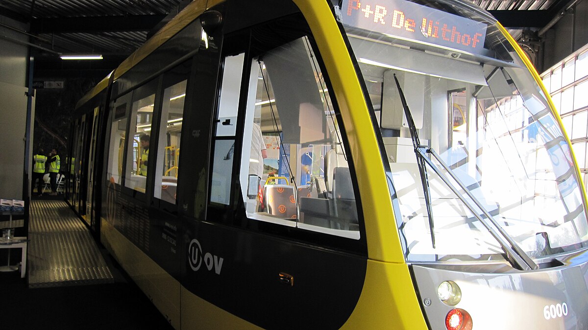 Download Bestand:Interieur mock-up tram Uithoflijn 1.JPG - Wikipedia