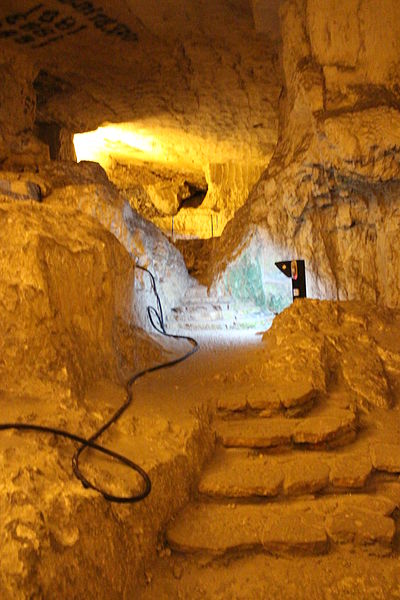 File:Jerusalem, Zedekiah's Cave IMG 7246.JPG
