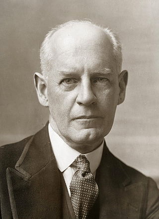 <span class="mw-page-title-main">John Galsworthy</span> English novelist and playwright