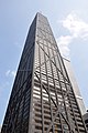 John Hancock Center, en Chicago. Estructura tubular con refuerzu en X (X-bracing), un subtipu dientro los sistemas de tubu reforzáu.