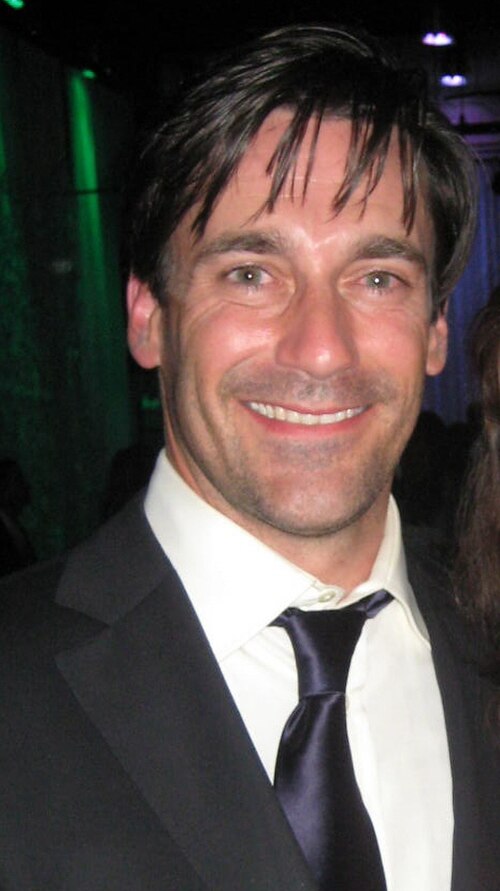 Jon Hamm received an Emmy nomination for Outstanding Guest Actor in a Comedy Series for his performance in this episode.