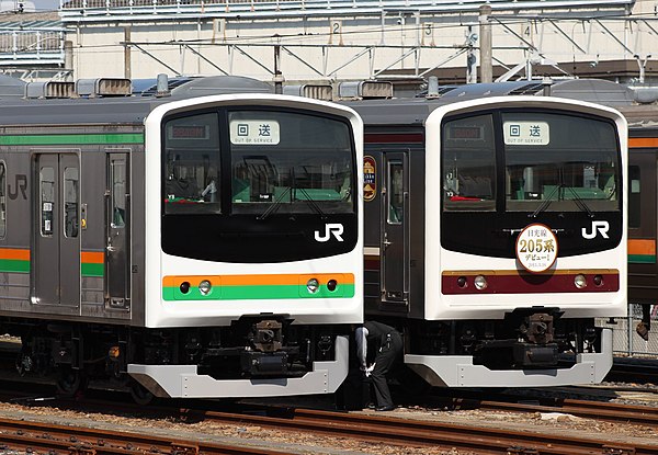 Two 205-600 series trains side by side