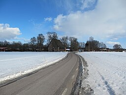 Jumkil med kirke og klokketårn