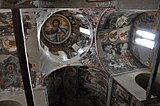 kopuła nawy głównej, z wizerunkiem Chrystusa Pantokratora (mniejsza od kopuły narteksu).