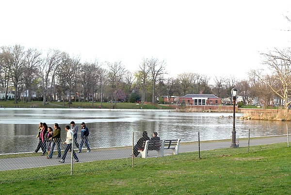 Dusk at Kissena Park