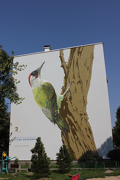 File:Krakow mural dzieciol.jpg