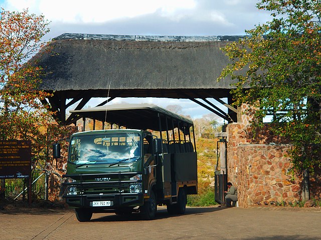 File:Kruger_park_camp_entrance.jpg