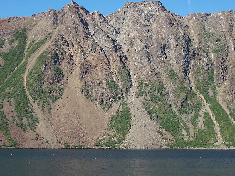 File:Langfjorden in Alta.jpg