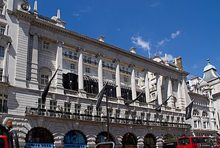 <span class="mw-page-title-main">The Piccadilly Hotel</span> Five-star hotel in London, England