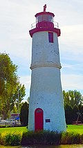 Lighthouse Cove (21857414899) .jpg