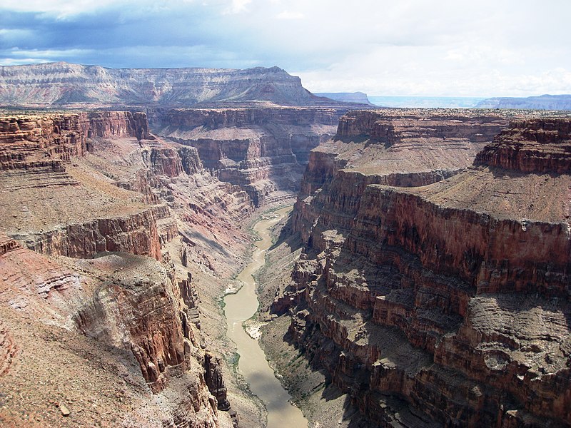 File:Looking East into the Canyon - Flickr - brewbooks.jpg