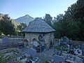 chapelle du cimetière du hameau de Saint-Barthelémy, à Méolans-Revel (Alpes-de-Haute-Provence).