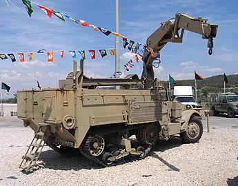 "Halftrack--Semicingolato 345px-M3-Halftrack-with-Eyal-crane-latrun-3