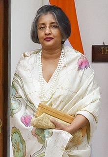 Maitree Wickremesinghe at Hyderabad House 2016 (cropped).jpg