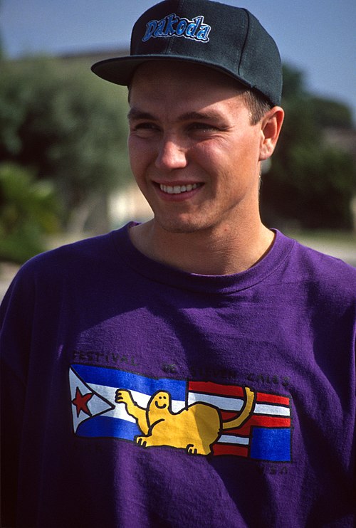 Hoppus at age 22 in 1994