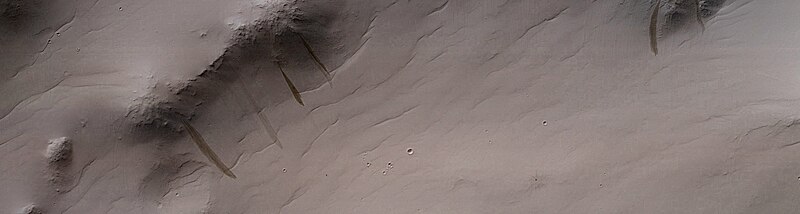 File:Mars - Arabia Terra Crater Terraces.jpg