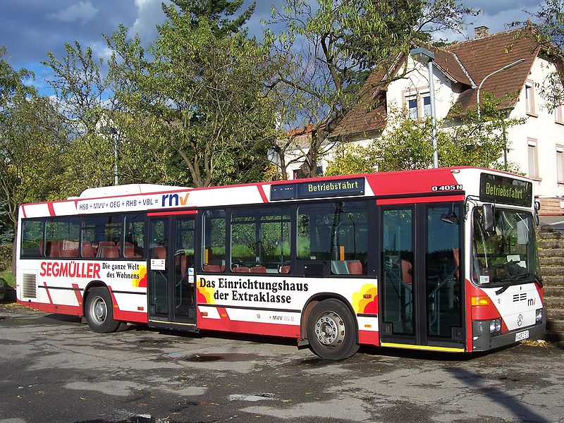 File:Mercedes-Benz O 405 N 100 2430.jpg