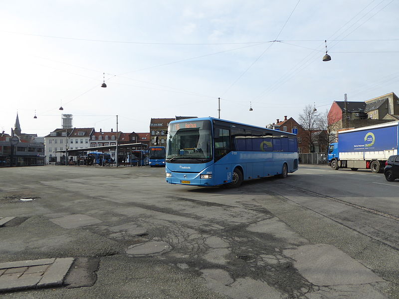 File:Midttrafik bus line 116 at Aarhus Rutebilstation.JPG