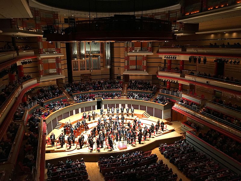 File:Mirga and the CBSO at Symphony Hall 29-01-2017.jpg