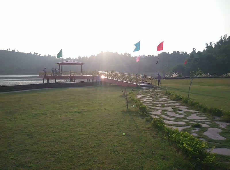 File:Morni Hills and Tikkar Taal, Haryana, India - 2.jpeg