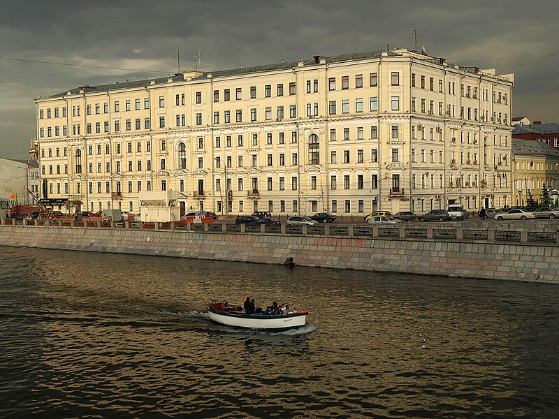 File:Moscow, Kadashevskaya 6-1.jpg