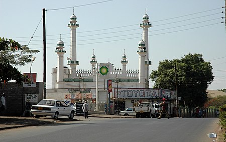 Tập_tin:Moshi_mosque.jpg