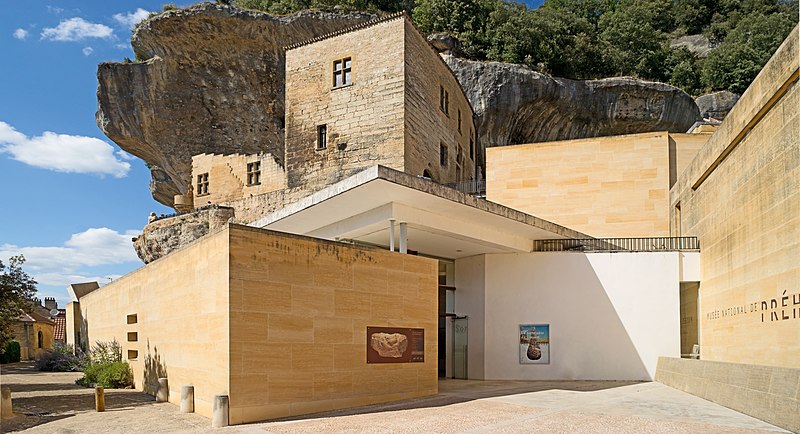 File:Musée national de Préhistoire (Les Eyzies-de-Tayac-Sireuil).jpg