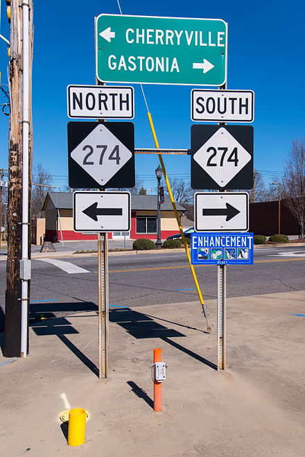 Directional signs of NC 274 at the end of NC 161 in Bessemer City NC161-NC274-Bessemer City.jpg