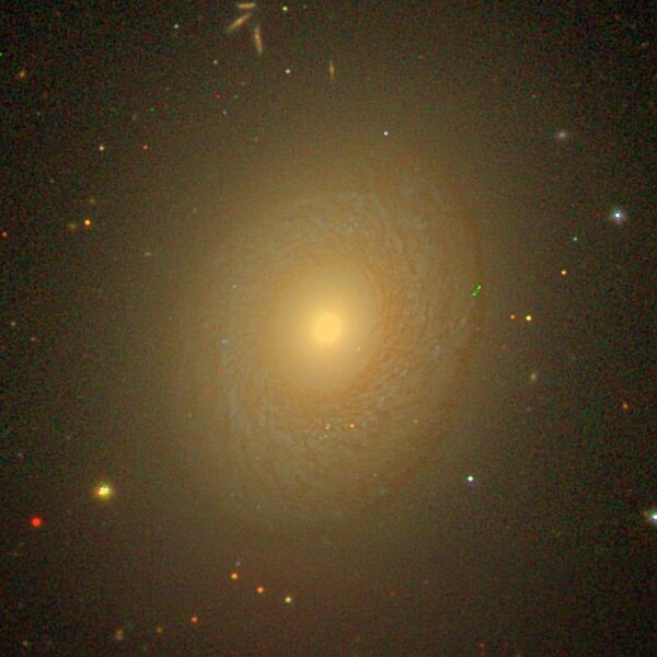 File:NGC2775 - SDSS DR14.jpg