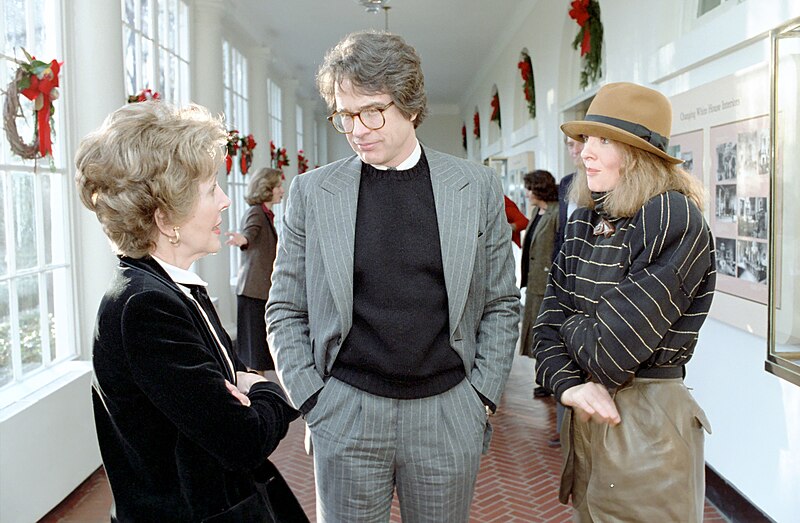 File:Nancy Reagan with Warren Beatty and Diane Keaton.jpg