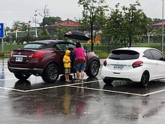 Nissan Murano Cross Cabriolet in Taiwan.jpg