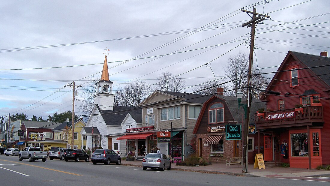 File:North Conway Main Street 5.JPG