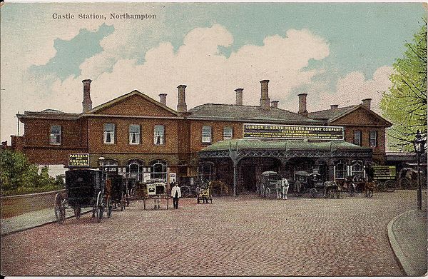 1900s postcard of the exterior of Castle station.