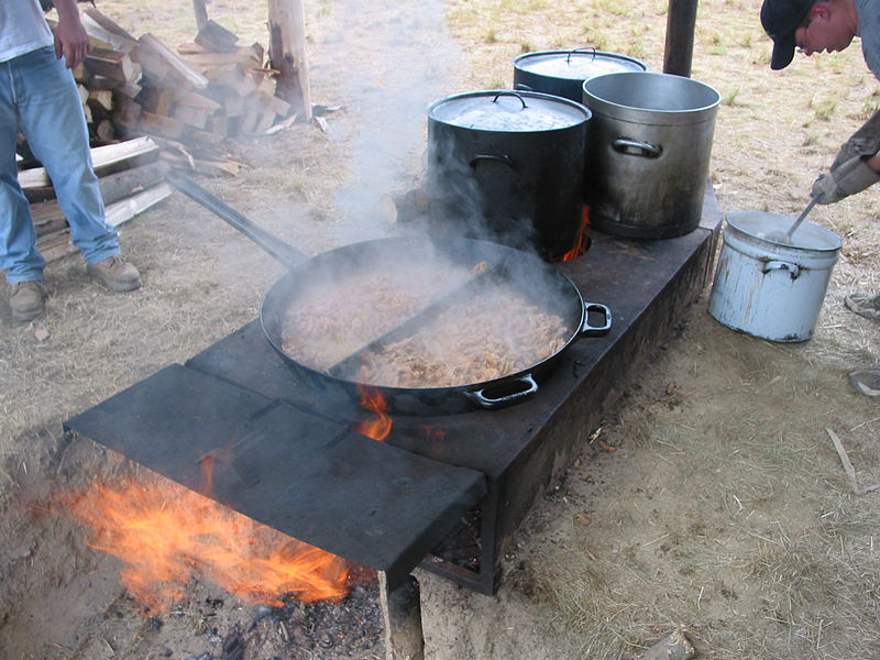 File:Ofen zum kochen.JPG