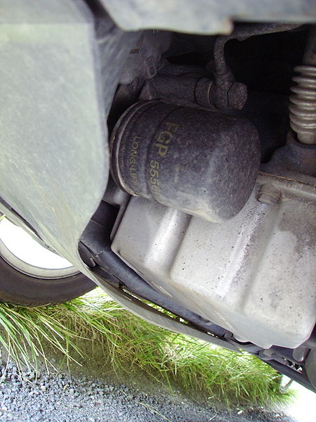 File:Oil filter beneath engine.JPG