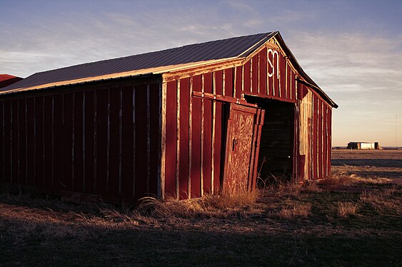 old barn outside of Amarillo, Texas