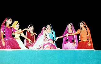 Oppana dance performed by the Selangor & Federal Territory Malayalee Association's youths in the year 2000 Oppana dance.jpg