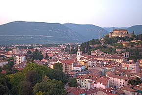 Gorizia: Geografie, Toponimie, Demografie