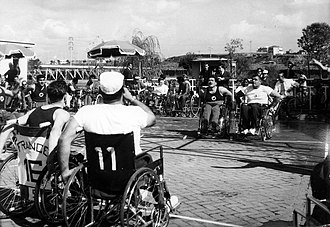 Basket team Paralimpiadi di Roma 1960 - Incontro di basket 03.jpg