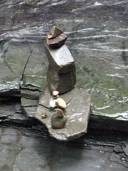 File:Patrick's Sculpture Plotter Kill Nature Preserve Rotterdam NY 8680 (4855247052).jpg