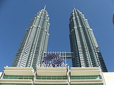 Petronas tower - Kuala Lumpur - panoramio - Thajsko.jpg